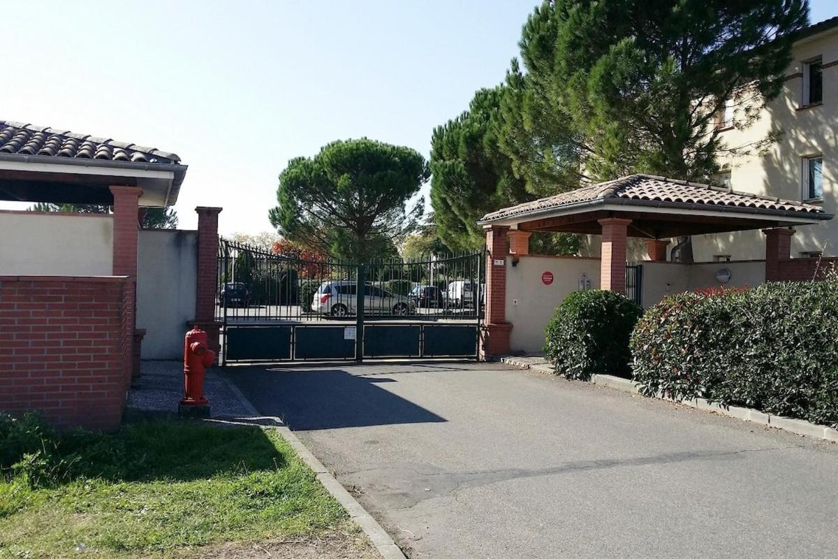 Le Sporting Land - Avec Entree Autonome, Parking Prive & Sa Piscine ! - Daire Gaillac Dış mekan fotoğraf